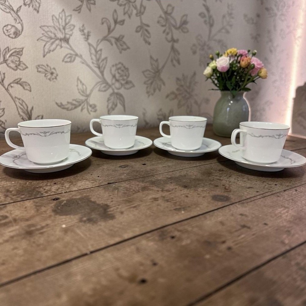 Signature Collection Petite Bouquet Cup & Saucers #114, Set of 4, Vtg Fine China